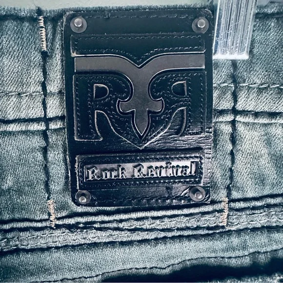Rock Revival Men’s Sycamore Alt Straight Denim Distressed Biker JeansSize 40